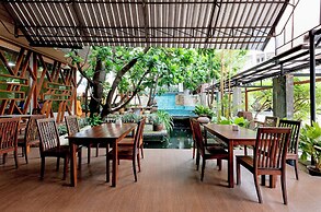 Central Place Hotel