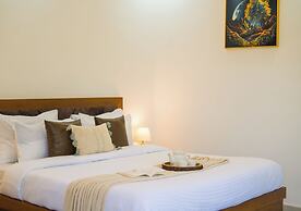 ELIVAAS 5 BHK With Pvt Pool - Zenora