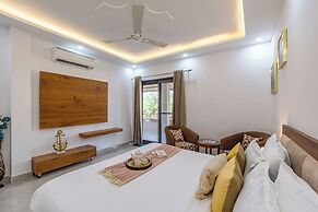 ELIVAAS 5 BHK With Pvt Pool - Zenora