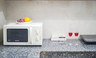 ELIVAAS 5 BHK With Pvt Pool - Zenora