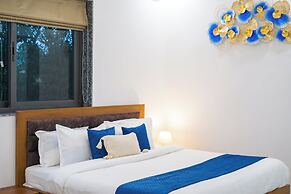 ELIVAAS 5 BHK With Pvt Pool - Zenora