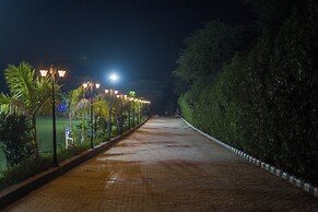 ELIVAAS 5 BHK With Pvt Pool - Zenora