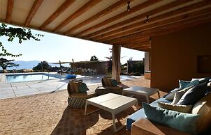 Luxury Villa Aristea on the sea