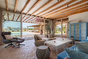 Luxury Villa Aristea on the sea