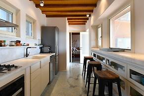 Luxury Villa Aristea on the sea