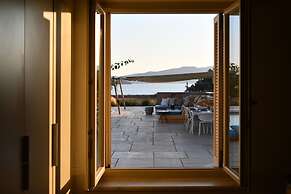 Luxury Villa Aristea on the sea