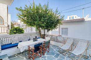 Family House Close to the sea