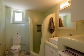 Fairytale House Seaview and Sunset -island Living-