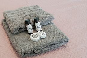 Fairytale House Seaview and Sunset -island Living-