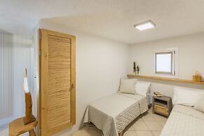 Vitamine Sea House - Island Living Paros