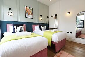 7min Central Bristol - Sleeps 7 - Free Parking