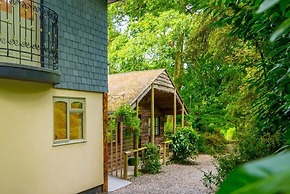 Pinetum Garden Cottages