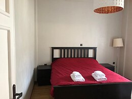 Luxurious Apartment With big Balcony Best Location