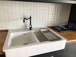 Luxurious Apartment With big Balcony Best Location