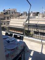 Luxurious Apartment With big Balcony Best Location