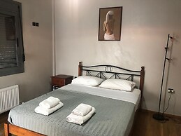 Luxurious Apartment With big Balcony Best Location