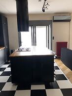 Luxurious Apartment With big Balcony Best Location