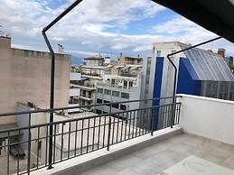 Luxurious Apartment With big Balcony Best Location