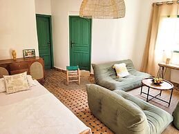 Maison Chaliya guesthouse