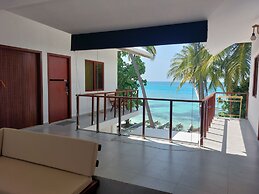 Comfy Cool Breeze by eMzaz