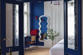 Head in the clouds 2-bed apartment