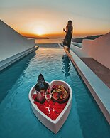 CAVO TAGOO SANTORINI