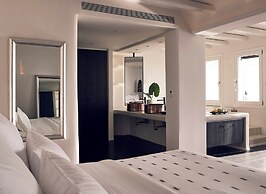 CAVO TAGOO SANTORINI