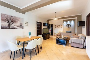 Filiatra s Cozy Haven A Peaceful Escape in Nature