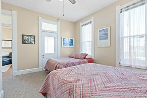 Indy Stadium Villas 702