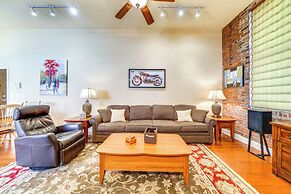 Downtown Louisville Escape: Perfect for Events!