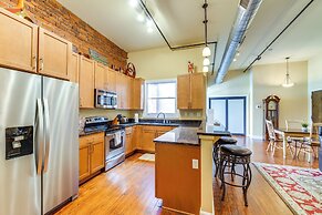 Downtown Louisville Escape: Perfect for Events!