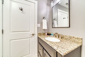 Downtown Louisville Escape: Perfect for Events!