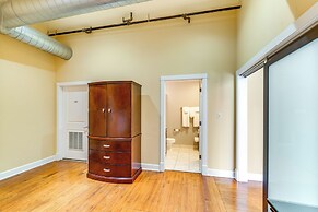 Downtown Louisville Escape: Perfect for Events!