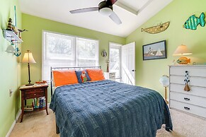 3 Mi to Beach: Home w/ Fire Pit in Hampstead!