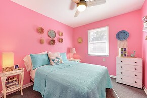 3 Mi to Beach: Home w/ Fire Pit in Hampstead!