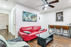 11 Mi to Marietta Square: Modern Apt w/ Yard!