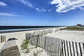 Cozy Mantoloking Home in Private Beach Association