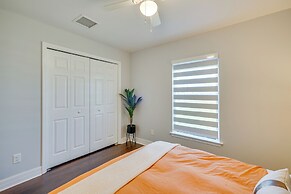 7 Mi to River District: Cape Coral Home w/ Lanai