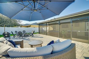 7 Mi to River District: Cape Coral Home w/ Lanai