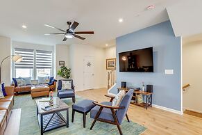 Walk to Dtwn: Waterfront Eastern Shore Townhome!