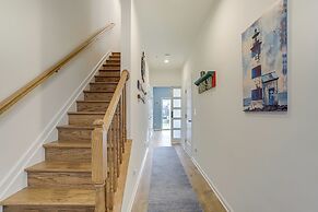 Walk to Dtwn: Waterfront Eastern Shore Townhome!