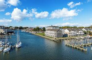 Walk to Dtwn: Waterfront Eastern Shore Townhome!