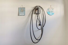 Walk to Dtwn: Waterfront Eastern Shore Townhome!