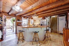 Ponte Vedra Beach Cabin: 4 Mi to Micklers Landing