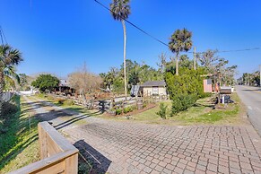 Ponte Vedra Beach Cabin: 4 Mi to Micklers Landing