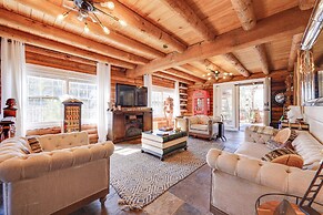 Ponte Vedra Beach Cabin: 4 Mi to Micklers Landing