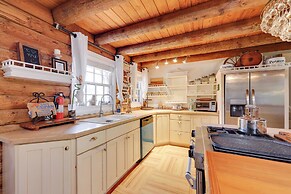 Ponte Vedra Beach Cabin: 4 Mi to Micklers Landing