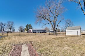 Pet-friendly Home w/ Fenced Yard: 'cozy in Casey'