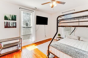 Pet-friendly Home w/ Fenced Yard: 'cozy in Casey'
