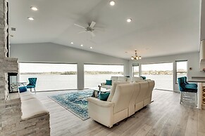 Waterfront Gem: Crystal River Family Home